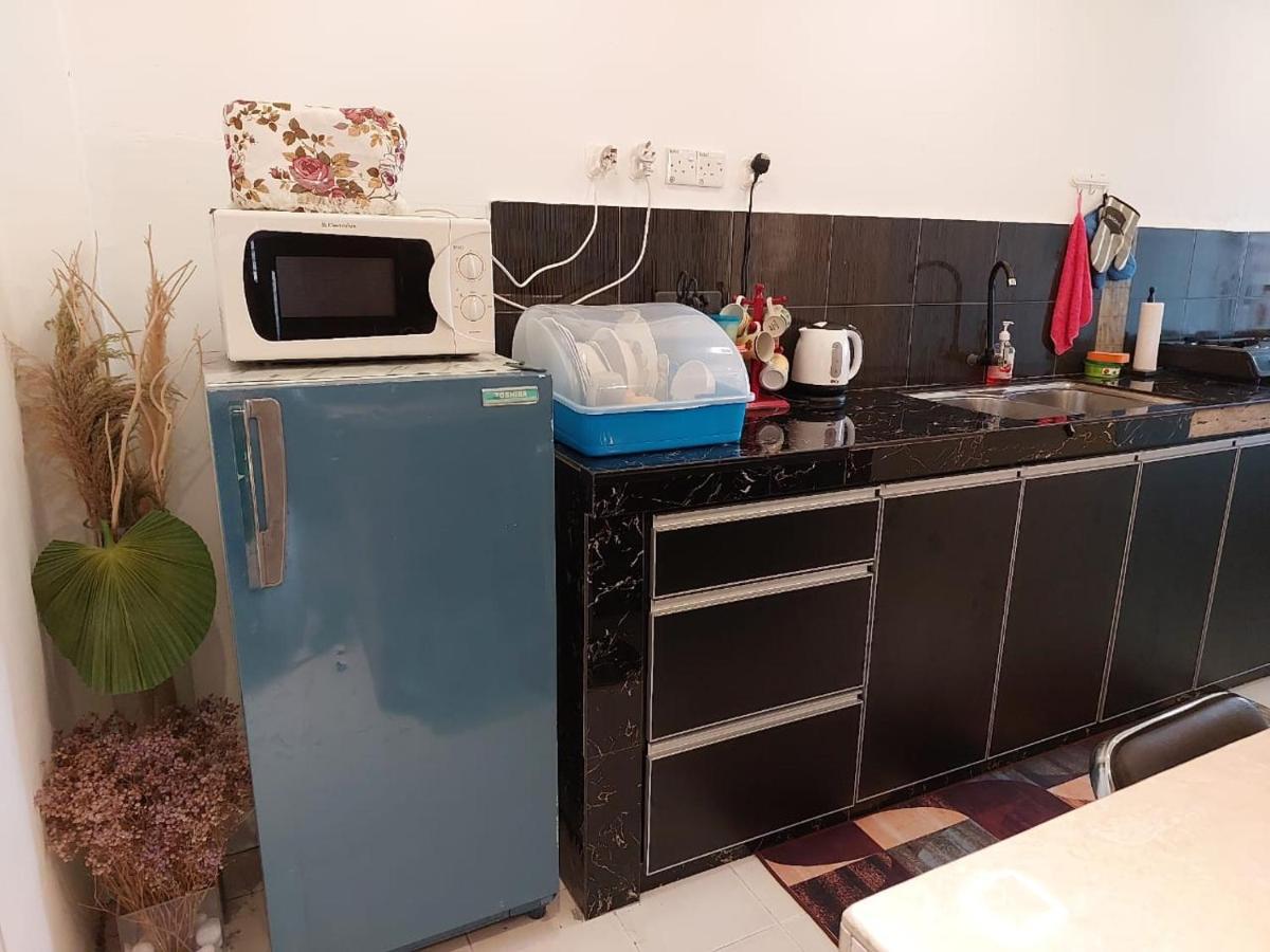 Islamic Homestay Apartment Kundang, Rawang Bagian luar foto